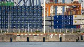 Импорт может быть оплачен по-разному, но в отчетности, вероятно, будут рубли