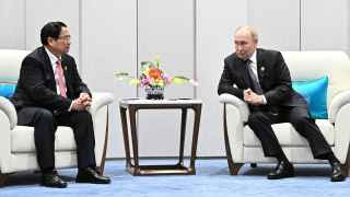 Владимир Путин с премьер-министром Вьетнама Фам Минь Тинем