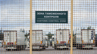 Импорт, вопреки всем стараниям властей, не хочет обеляться