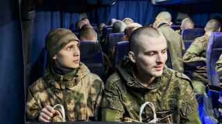 Группа освобожденных из плена российских солдат