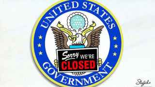 Надпись: «Извините, мы закрылись!»