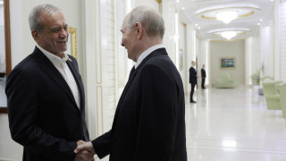 Путин с президентом Ирана Масудом Пезешкианом