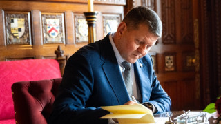 Валерий Залужный предупреждает: далеко не все решается на поле боя