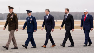 Участники траурной церемонии: в «Эпической ярости» погибло уже шестеро американцев