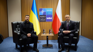 Отношения у президентов Украины (Владимир Зеленский, слева) и Польши (Кароль Навроцкий) очень сложные, но союзнические 