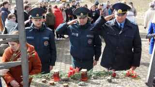 Митинг, посвященный памяти погибших жителей деревни Хатынь