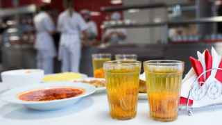 Школьная столовая