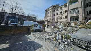 Гостиница в Кривом Роге после российской ракетной атаки