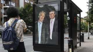 Джефри Эпштейн (слева) и его друг Дональд Трамп