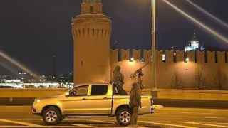 Разошедшееся по пабликам фото мобильной группы для борьбы против БПЛА около Кремля, октябрь 2025