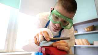 Урок слесарного мастерства в школе