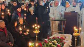 Отпевал новопреставленного Алексия священник Андрей Малевич, внук одного из знаменитых московских протоиереев, иконописца о. Герасима Иванова