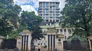 «Золотая сотня» начинается с миллиона в месяц