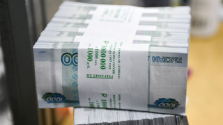 Зарплаты растут в реальном выражении, а прибыли падают даже в номинальном