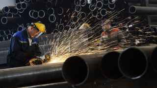 Российская экономика пытается высечь искру роста