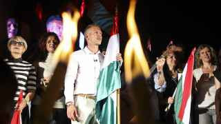 Петер Мадьяр на встрече со сторонниками