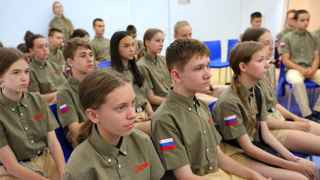 Дети в лагере «Артек»