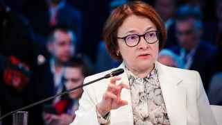 Если государство схватило какой-то актив, не надо обижать миноритарных акционеров, считает Эльвира Набиуллина