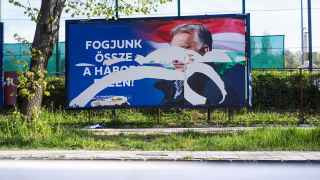 Предвыборный плакат Орбана