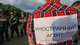 Силовики боятся иноагентов даже больше, чем пластиковых стаканчиков
