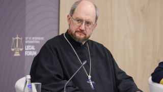 Протоиерей Ткаченко: нельзя доверять частным благотворителям