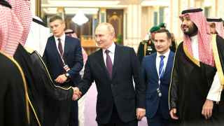 Владимир Путин с Мухаммедом бен Сальманом Аль Саудом