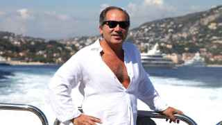 Фархад Ахмедов.