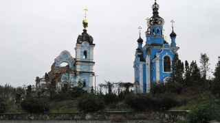 Скит в честь иконы Божией Матери «Всех скорбящих Радость» Свято-Успенской Святогорской Лавры Донецкой епархии в селе Богородичное Донецкой области после боев.