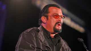 Получил российское гражданство и должность в МИД России в 2016 году. Посещал Крым вместе с членами байкерского клуба «Ночные волки».
После начала войны призвал к миру: «Я молюсь о том, чтобы обе страны пришли к позитивному, мирному решению, в котором мы могли бы жить и процветать вместе в мире».