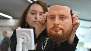 Краш-тест биометрии при «оплате улыбкой» в офисе «Сбера»