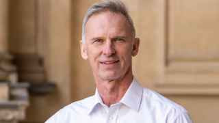 Доминик Гашек: рекламу российской войны НХЛ должна оплатить, это миллиарды долларов