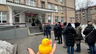 Прокуратура Москвы ранее выпустила предостережение в связи с акцией «Полдень против Путина» 17 марта. Ведомство приравняло ее к «несогласованному массовому публичному мероприятию», которое проводится якобы «с целью нарушения избирательного законодательства».