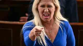 Марджори Тейлор Грин превратилась из преданной сторонницы Трампа в обвинительницу