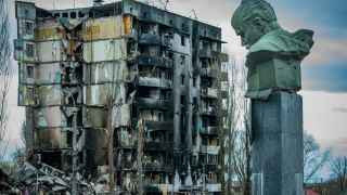 Бюст поэта Тараса Шевченко в городе Бородянка.