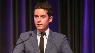 Премьер-министр Франции Габриэль Атталь