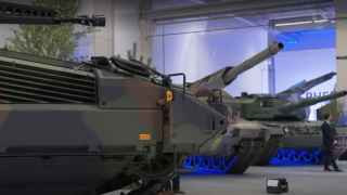 В Германии очень быстро построила крупный завод компания Rheimetall 