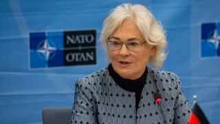 Министр обороны ФРГ Кристина Ламбрехт