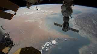 Ормузский пролив из космоса