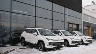 Российский авторынок в новом году замерз