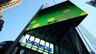 Когда акции VicomCBS стали падать, фонду Archegos Билла Хвана «позвонили»