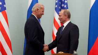 Джо Байден и Владимир Путин