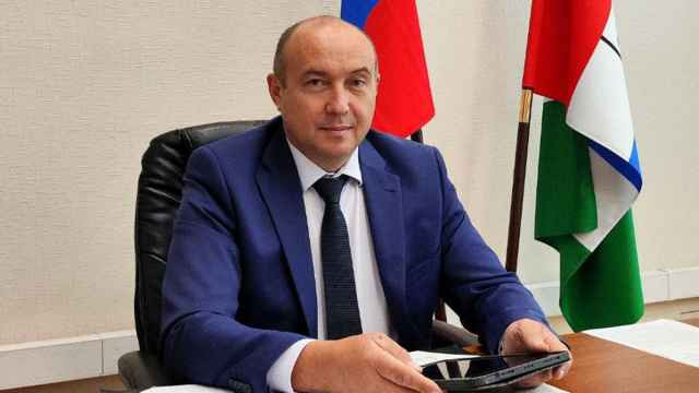 Новосибирский губернатор уволил министра сельского хозяйства после массовых протестов фермеров из-за забоя скота