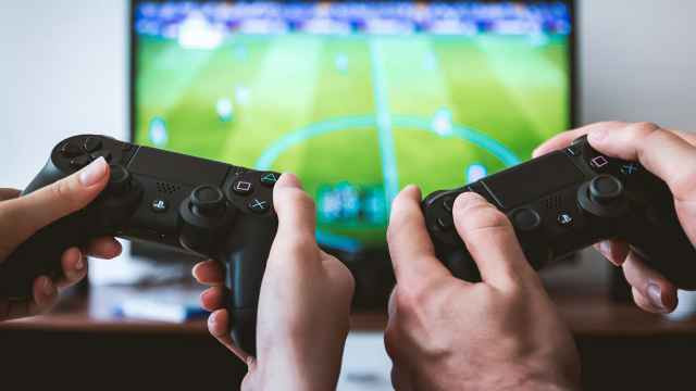 В суверенной игровой приставке не оказалось ничего российского