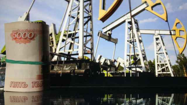«Бюджет продолжает недополучать налоги». Нефтегазовые сверхдоходы России из-за войны в Иране оказались ниже прогнозов второй месяц подряд