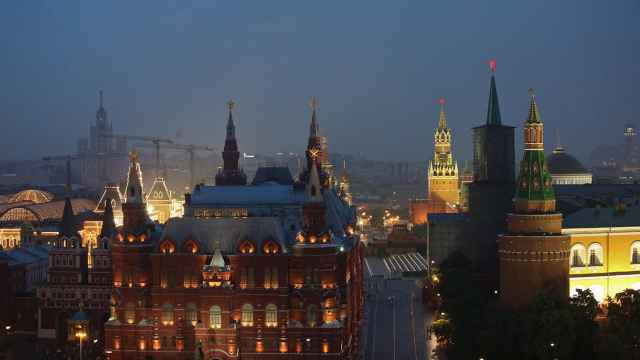 Кремль в третий раз за неделю потребовал от Киева вывода войск из Донбасса для продолжения переговоров