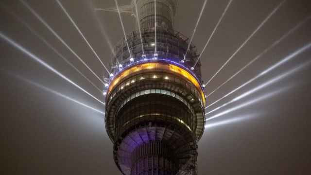 Уровень счастья россиян упал до минимума с 2011 года на фоне продолжения войны и экономических проблем