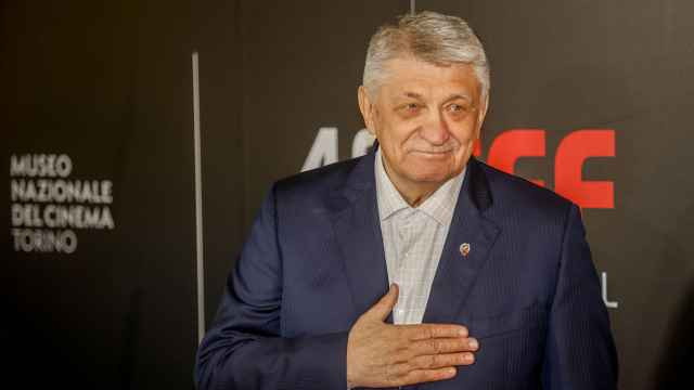 Критиковавшему Путина режиссеру Сокурову отказались вручить спецприз Московского кинофестиваля