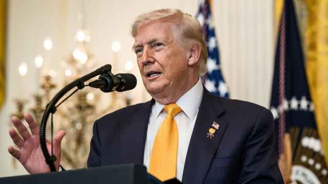 Трамп отложил удары по Ирану