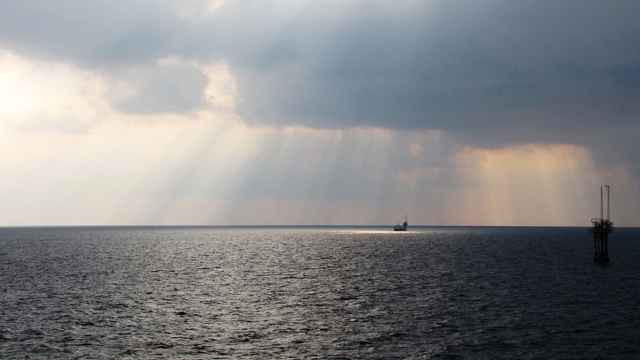 Иран объявил о закрытии Ормузского пролива и обвинил Израиль в нарушении перемирия