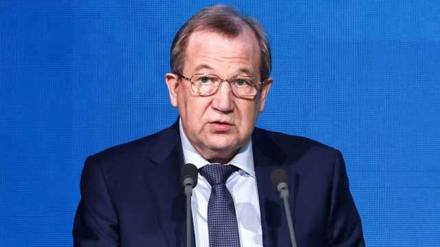 Глава РАН предложил сократить срок обучения детей в школах